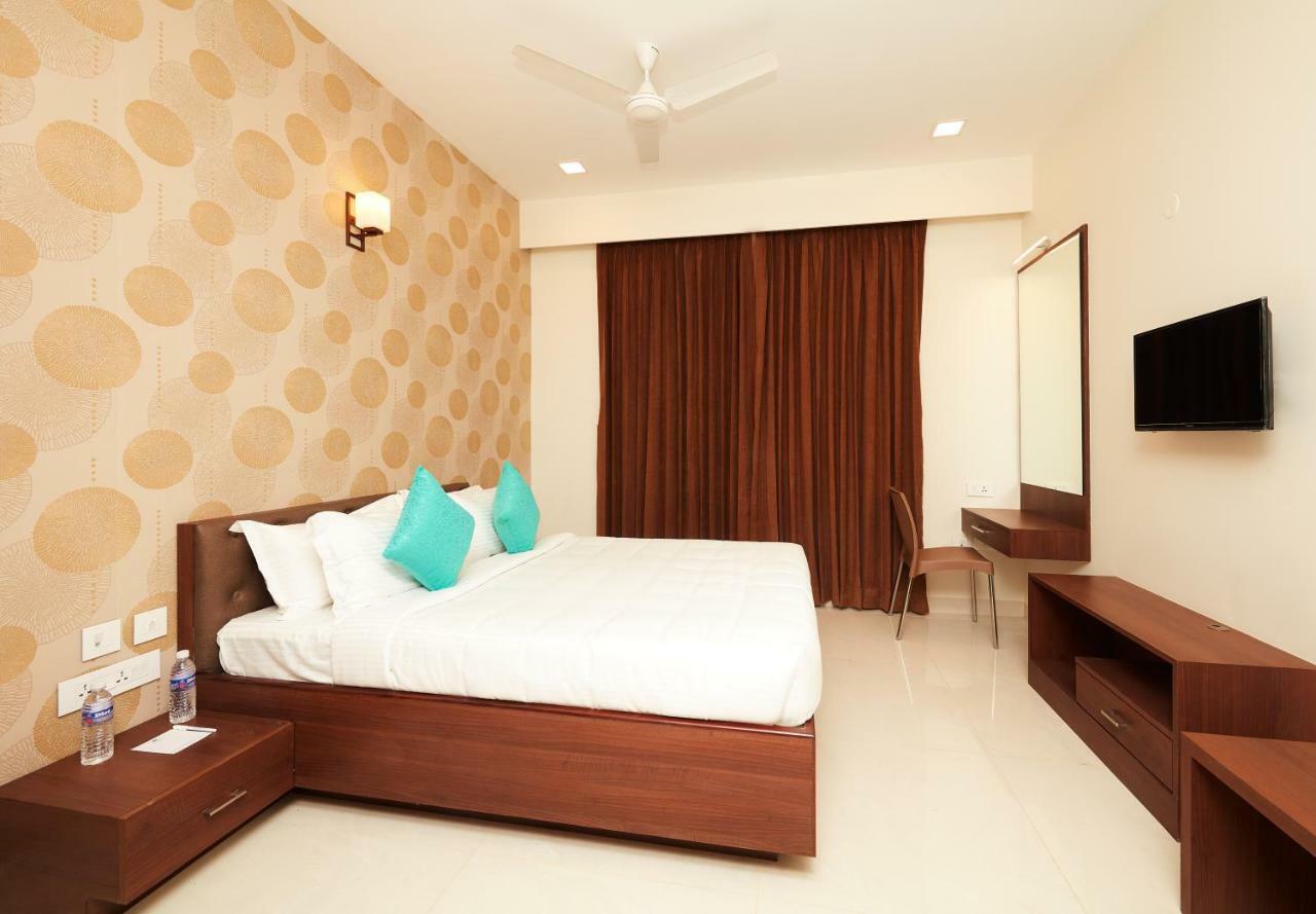 Hotel Kamar Residences And Banquets Τσενάι Εξωτερικό φωτογραφία